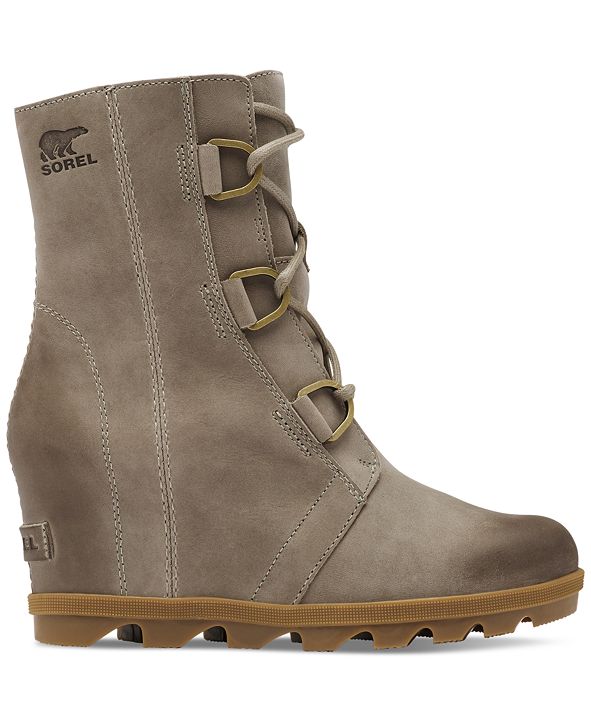 sorel women's joan of arctic lug sole wedge zip booties