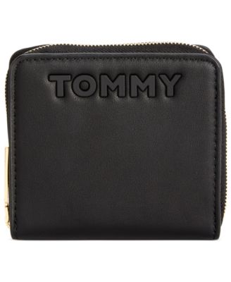 tommy hilfiger wallet macys