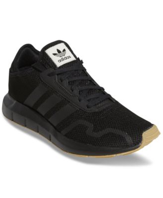 men's swift run casual sneakers