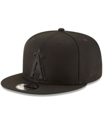 Мужская черная кепка Los Angeles Angels Black on Black с регулируемой застежкой-молнией 9FIFTY Team, черная