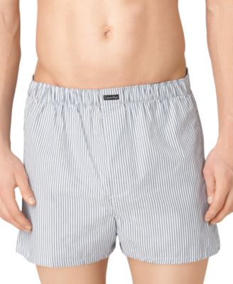 Calvin Klein Men's Underwear, Classic Woven Relaxed Fit Boxer U1147 ...