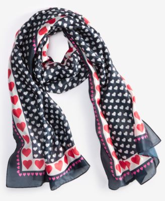 Продолговатый шарф Holiday Lane Mixed Hearts, эксклюзивно в Macys
