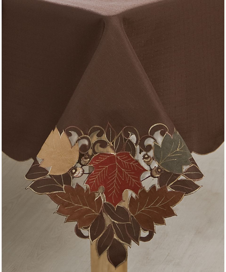 Sam Hedaya Table Linens, Maple Leaf Collection