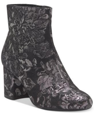 jessica simpson cowboy boots macys