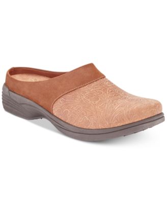 solite by easy street cozy women's mules