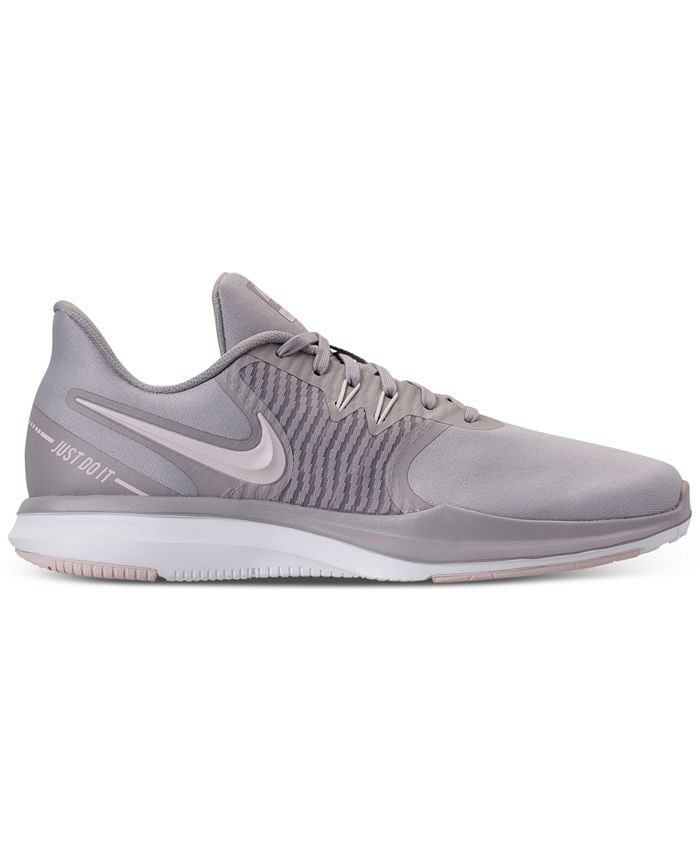 women's in season tr 8 training shoe
