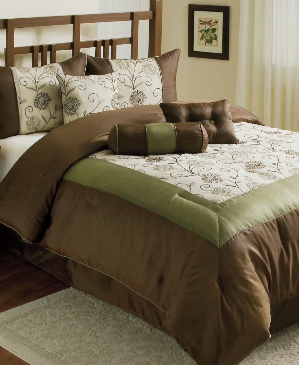 Delaney 7 Piece Full Embroidered Comforter Set