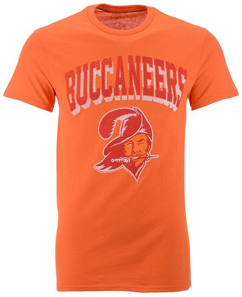 Tampa Bay Buccaneers Shirt : This fresh shirt features printed tampa bay buccaneers graphics