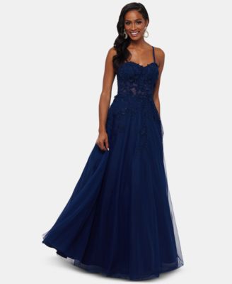 prom clothes near me