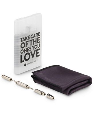 Набор для ухода за коллекцией солнцезащитных очков Sunglass Hut