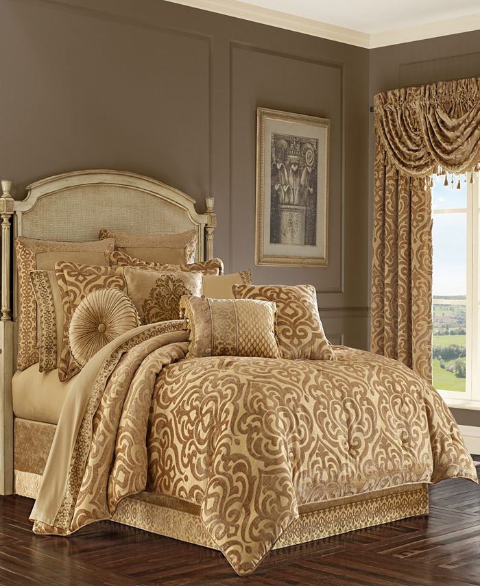 J Queen New York J Queen Sicily Gold King Comforter Set & Reviews
