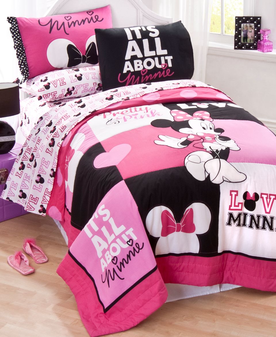 Disney Bedding, Minnie Mouse Quilt Sets   Bed in a Bag   Bed & Bath