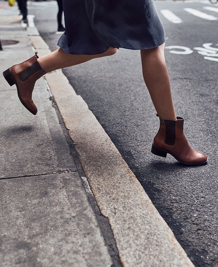 kenneth cole women's salt chelsea booties