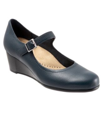 mary jane wedge pumps