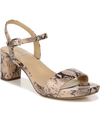 macys naturalizer sandals