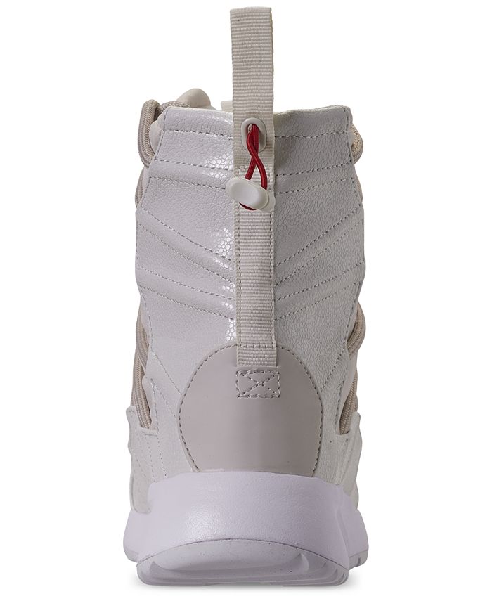 nike tanjun boots white