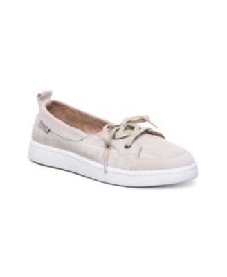 bearpaw flats