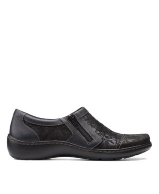 Clarks Collection Women's Cora Giny 