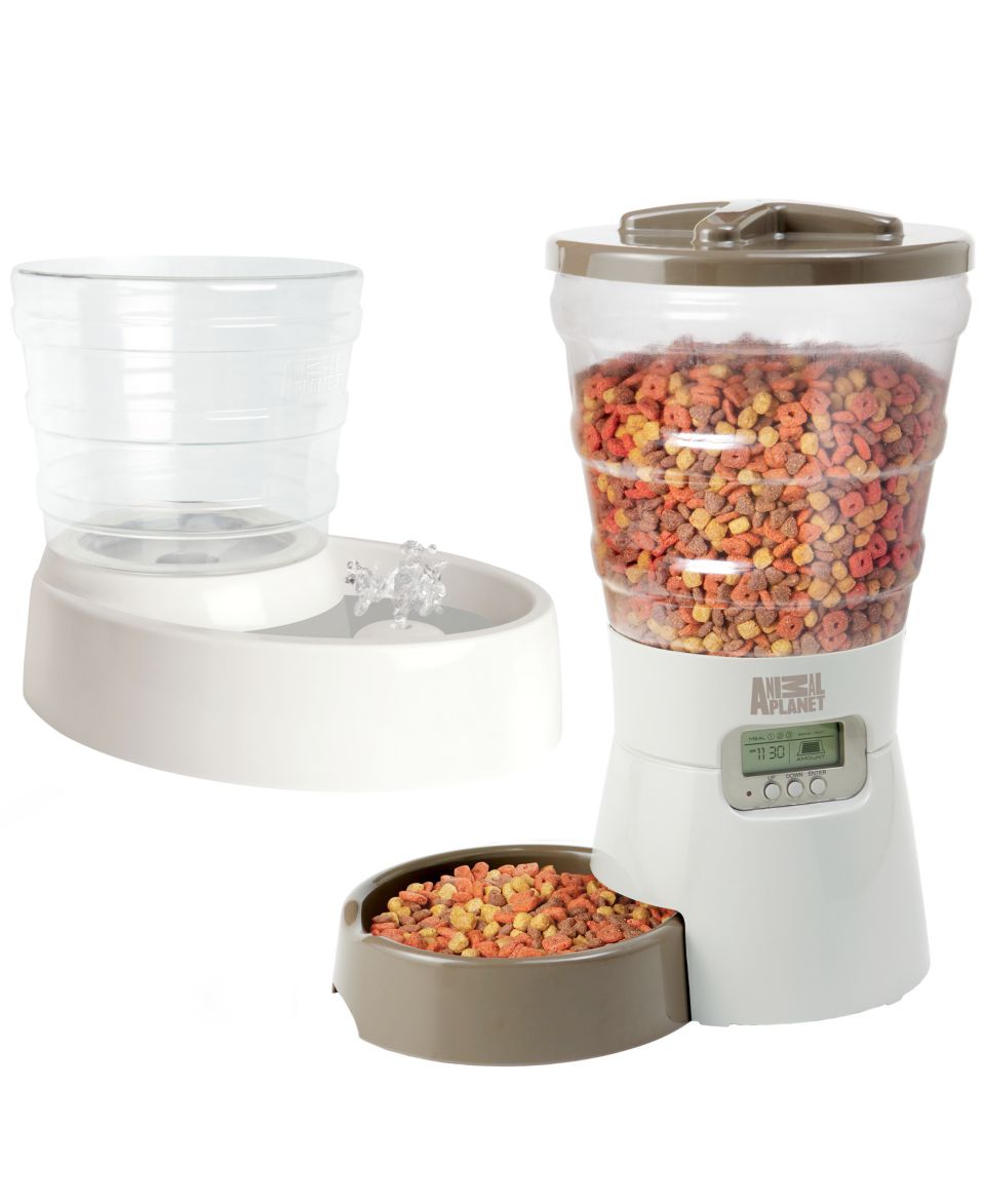 Animal Planet Pet Feeder  