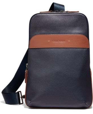 Маленькая кожаная сумка-слинг Cole Haan Triboro 53790₽