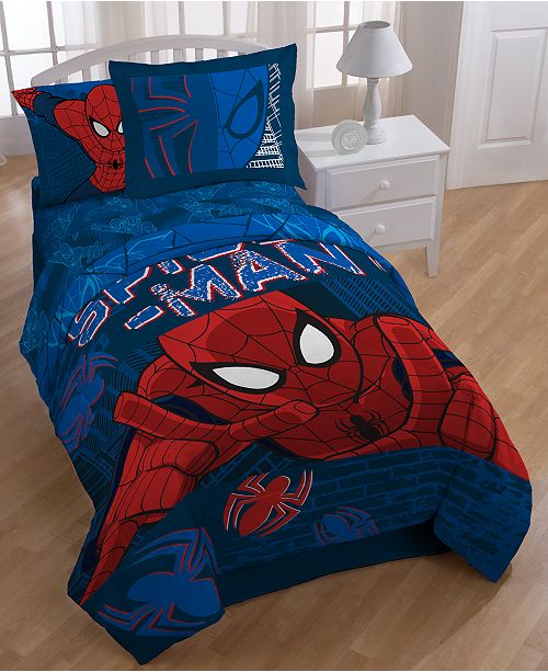 Jay Franco Spider Man Graphic Twin Full Comforter Set Reviews Bed In A Bag Bed Bath Macy S