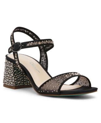 Женские босоножки на блочном каблуке со стразами Otis от Бетси Джонсон 23890₽