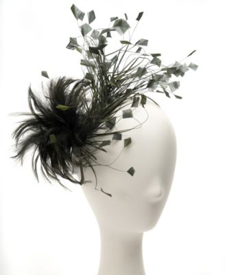 Очаровательные августовские шляпы с несколькими перьями