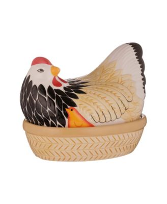 Мэйсон Кэш Живет дома, чтобы содержать насест для кур-наседок