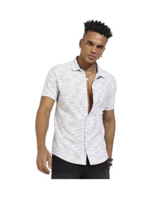 Мужская белая трикотажная рубашка Campus Sutra из ячеистой ткани белого цвета