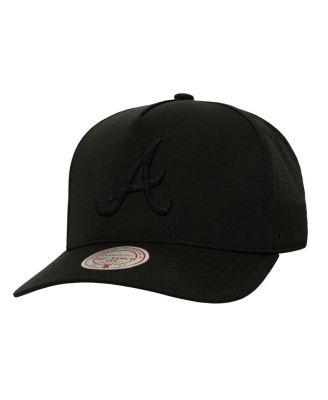 Мужская черная шляпа-бейсболка Atlanta Braves Perfect Icon Pro от Mitchell & Ness в обтяжку