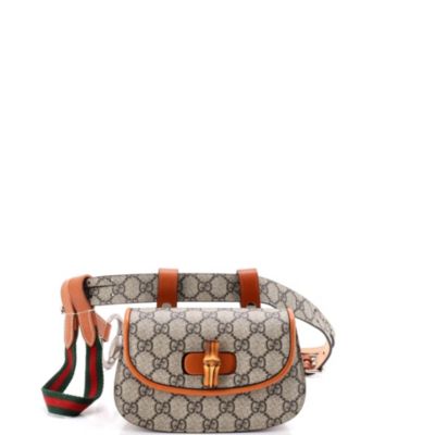Бывшая в употреблении поясная сумка Gucci Mini Bamboo 1947 года из холста с покрытием GG коричневого цвета