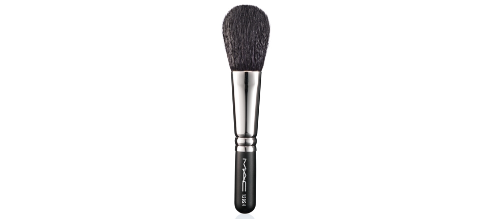 MAC 129 SH Powder/Blush Brush  