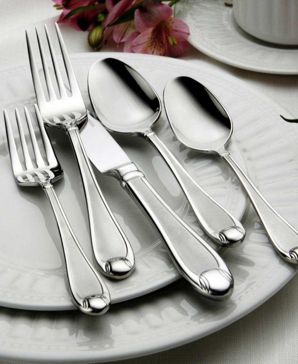 Oneida Flatware 18/10, Satin Garnet 65 Piece Set