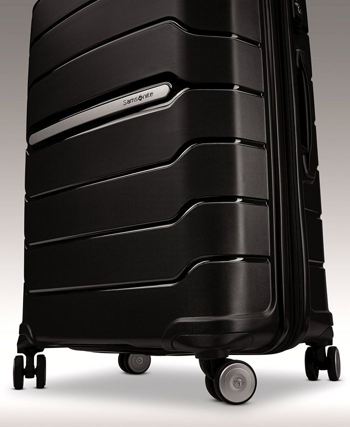 Samsonite Freeform 24" Expandable Hardside Spinner Suitcase & Reviews
