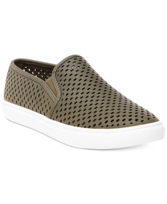 Steve Madden Women's Elouise Perforated 