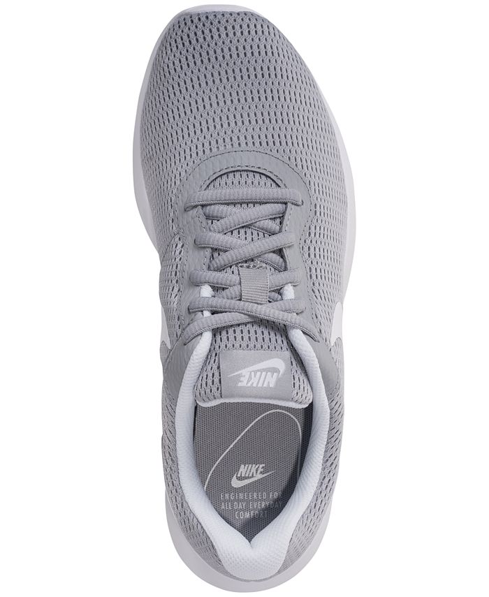 women's nike tanjun wide width