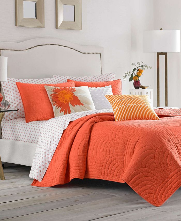 Trina Turk Palm Desert Ladybug Orange Full Queen Quilt Set Reviews Quilts Bedspreads Bed Bath Macy S