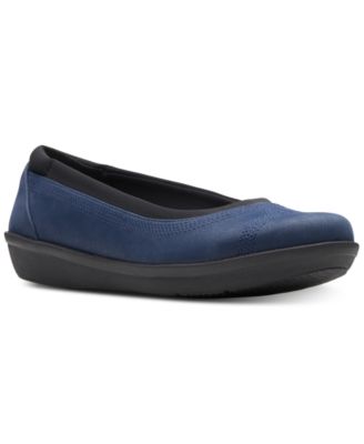 clarks ayla low shoes