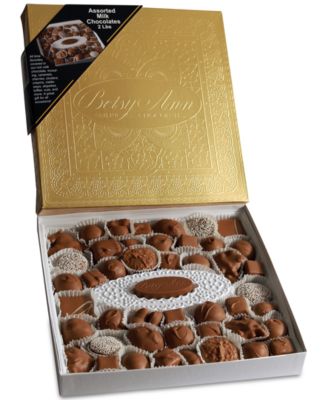 Подарочная коробка шоколадных конфет Betsy Ann в ассортименте 32 унции, приблизительно 48 штук