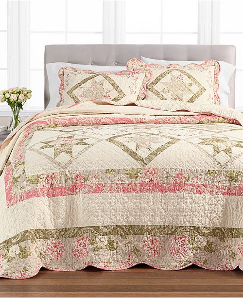 Martha Stewart Collection Star Patchwork Twin Bedspread Created For Macy S Reviews Quilts Bedspreads Bed Bath Macy S