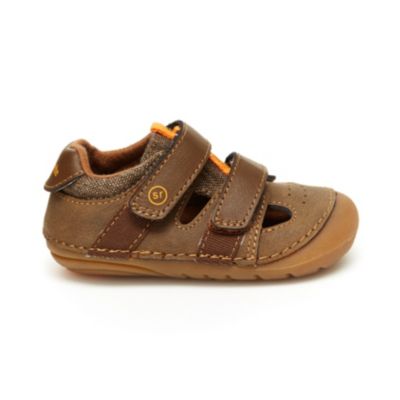 stride rite soft motion elijah sneaker
