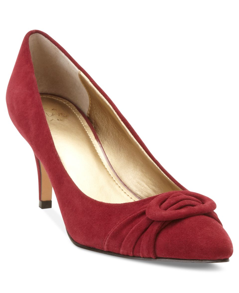 Circa by Joan & David Shoes, Donnasue Pumps