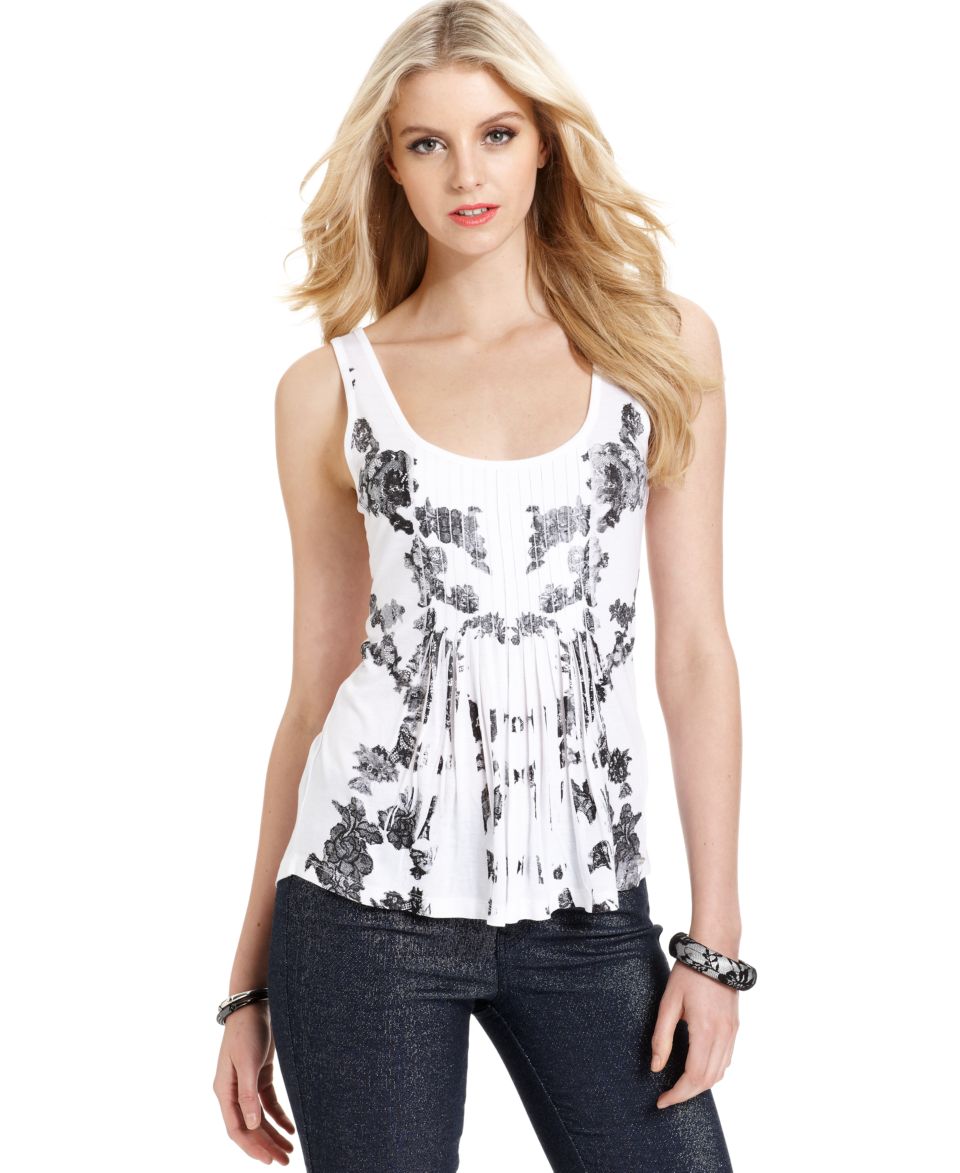 GUESS Top, Sleeveless Scoop Neck Lace Print Pleated Tank