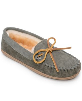 minnetonka women's sheepskin hardsole moc