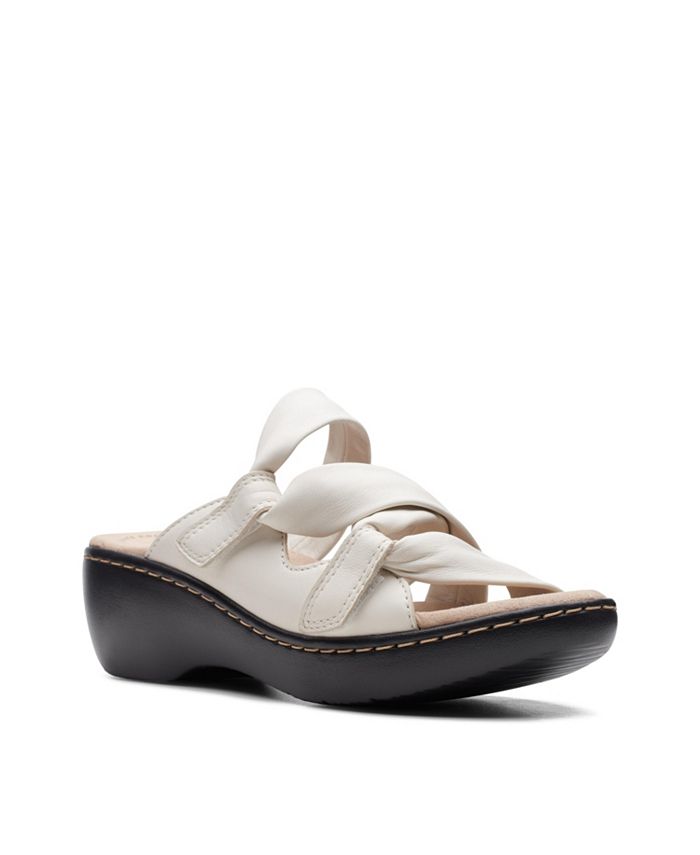 clarks flat sandals sale