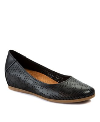 macys baretrap shoes