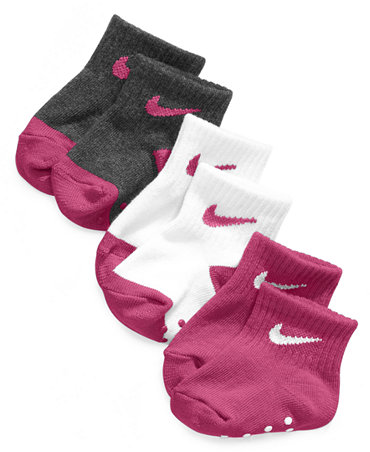 Nike Baby Set, Baby Girls Simple Swoosh Non-Skid 3-Pack Socks - Kids ...