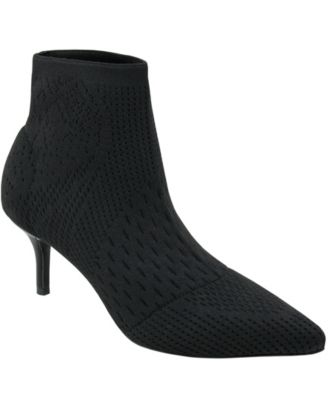 charles david kitten heels