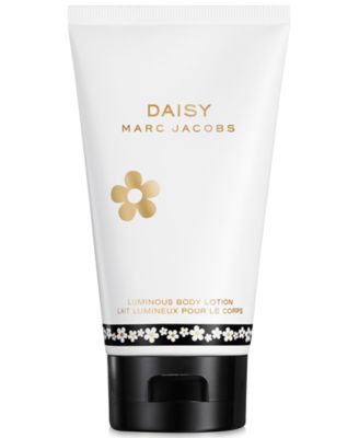 daisy love marc jacobs body lotion