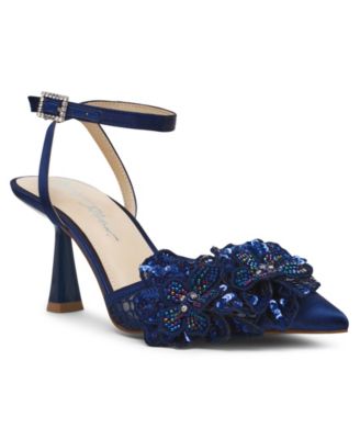 Betsey Джонсон Женские Сьюзи Цветок Заостренный Носок Насосы 25090₽